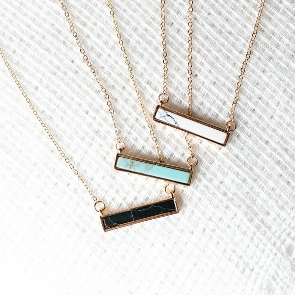 White Howlite Stone Bar Layering Gold Necklace - Picture 3 of 3